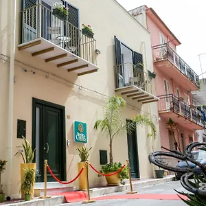 Borgo La Chiusa Pensión